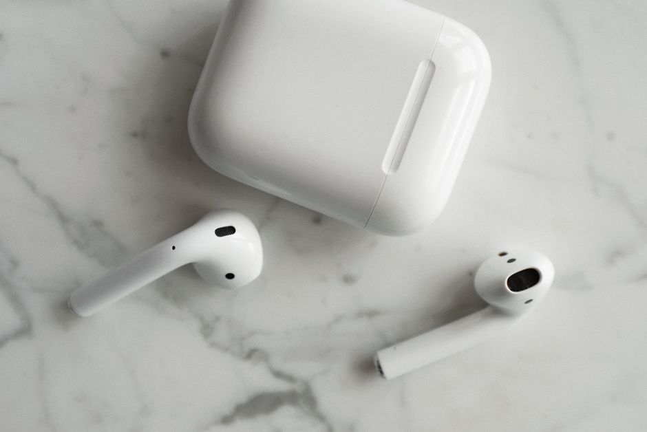 Apple AirPods Pro (第2世代, MagSafe充電ケース)