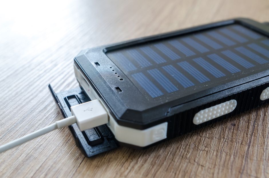 Belkin マグネット式ワイヤレスモバイルバッテリー 5000mAh